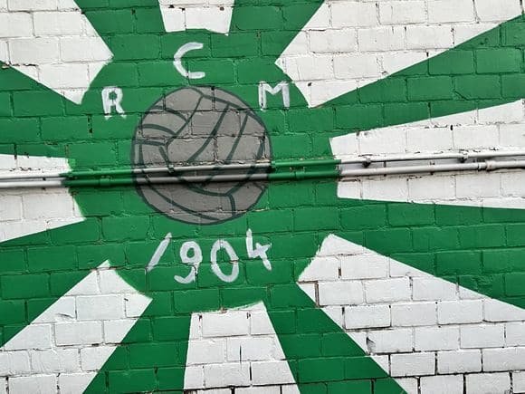 Racing Mechelen mural/Alan Deamer