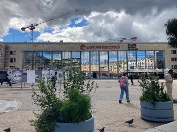 Riga Pasazieru main train station/Roberts Lismanis