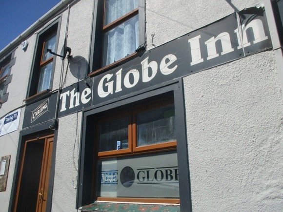 The Globe Inn/Peterjon Cresswell