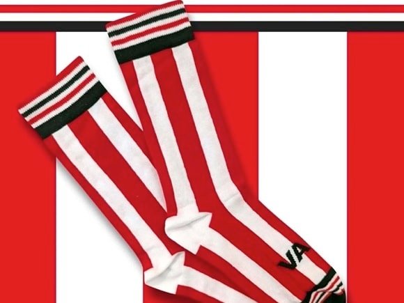 Sassy: Sunderland socks with a retro touch