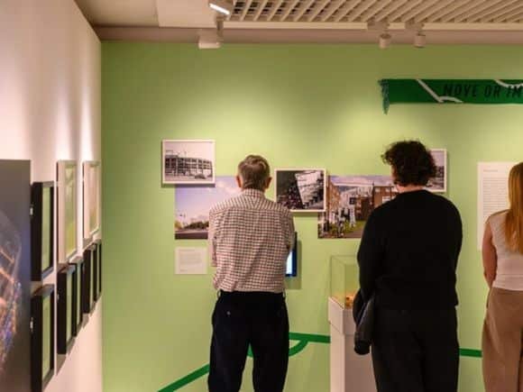 Home grounds in focus: 125 years and beyond of stadium design/Pete Carr