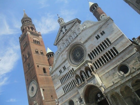 Welcome to Cremona/Peterjon Cresswell