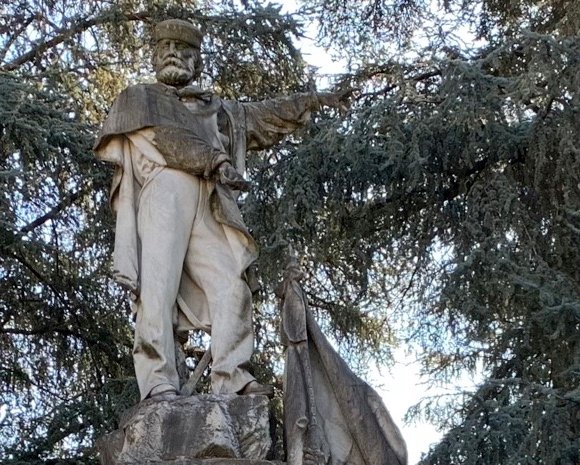 Welcome to Cremona/Alan Deamer