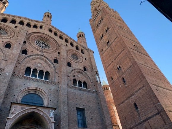 Welcome to Cremona/Alan Deamer