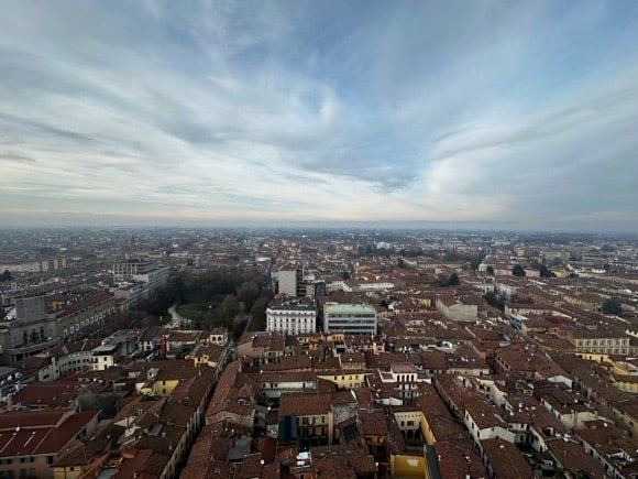 Welcome to Cremona/Joe Stubley