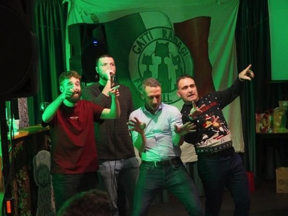 One singer, one song: Gatti fans give it up on stage