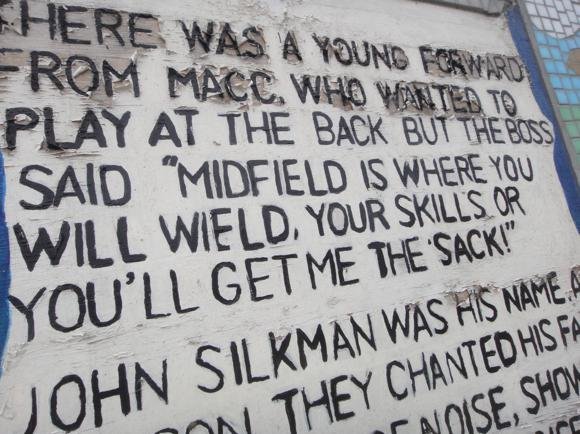 Macclesfield FC mural/Peterjon Cresswell