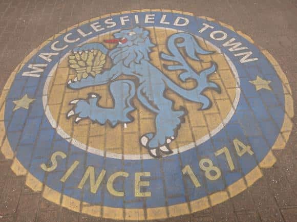 Macclesfield FC mural/Peterjon Cresswell