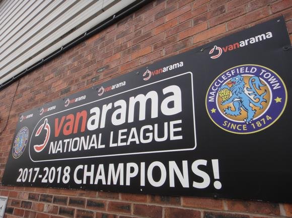 Macclesfield FC mural/Peterjon Cresswell