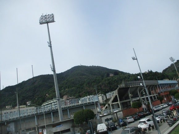Stadio Giuseppe Sinigaglia, Como/Peterjon Cresswell
