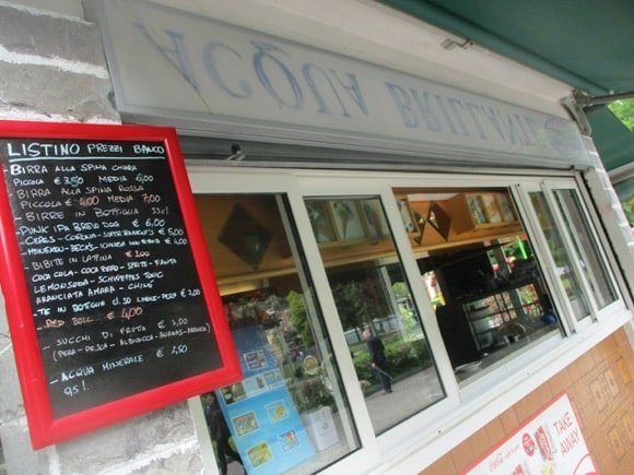 Como kiosk/Peterjon Cresswell