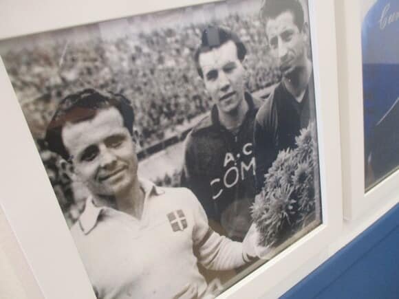 Como 1907 Fan Shop/Peterjon Cresswell