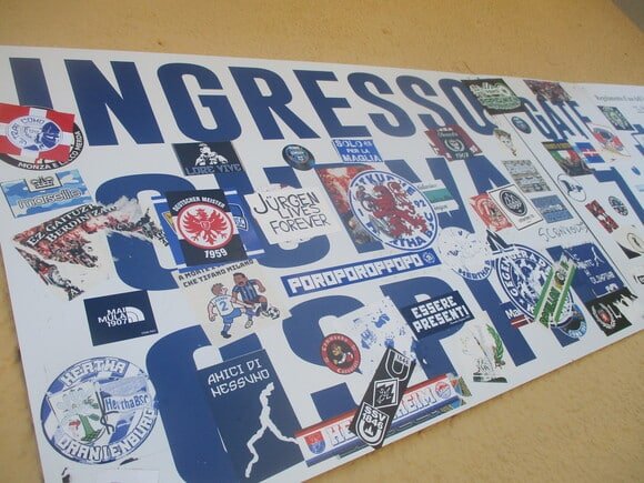 Como away entrance/Peterjon Cresswell