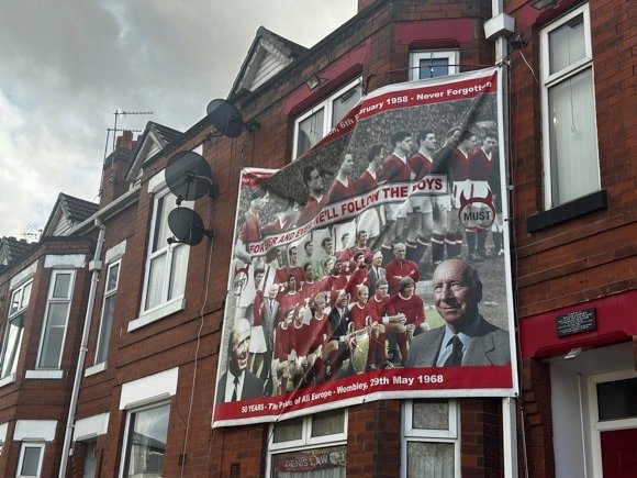 Manchester United mural/Joe Stubley