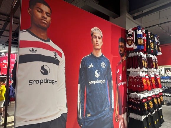 Manchester United superstore/Joe Stubley