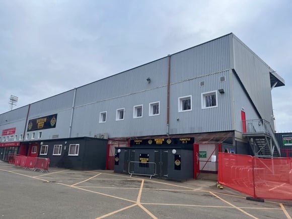 Racecourse Ground/Joe Stubley