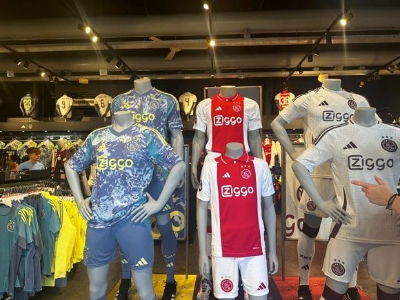 Ajax shop/Joe Stubley