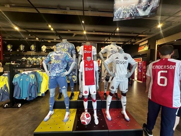 Ajax shop/Joe Stubley