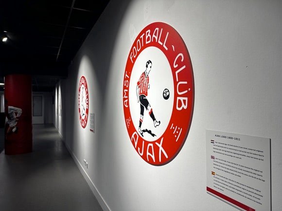 Ajax tour/Joe Stubley