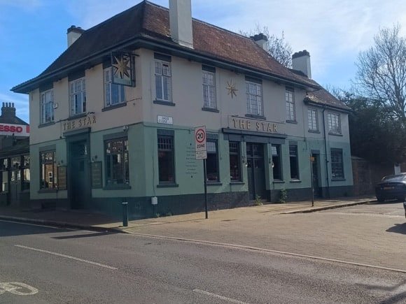 Arsenal's first changing room: The Star pub, Plumstead/Brian Mulligan