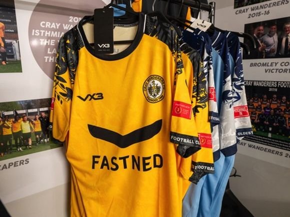 Cray Wanderers shop/Brian Aldrich