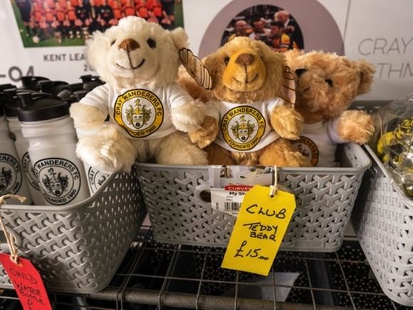 Cray Wanderers shop/Brian Aldrich