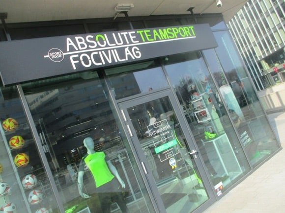 Absolute Teamsport/Peterjon Cresswell