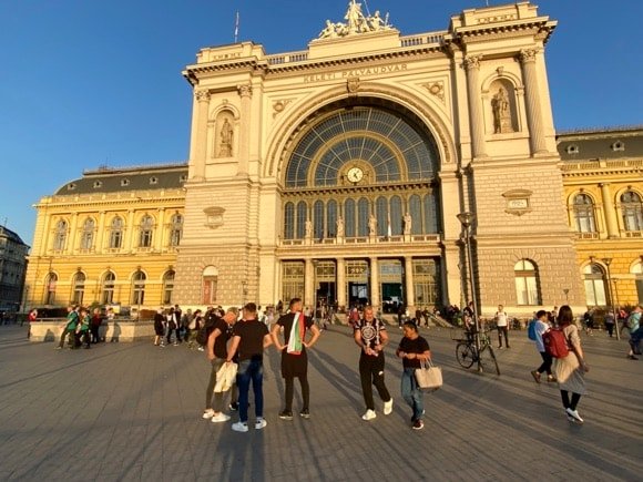 Keleti station/Peterjon Cresswell