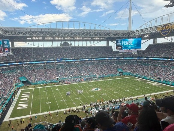 Hard Rock Stadium/Edward de la Fuente – itinerantfan.com