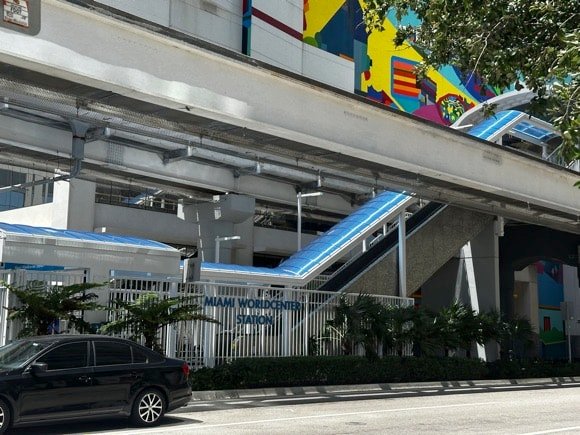 MiamiCentralt/Joe Stubley