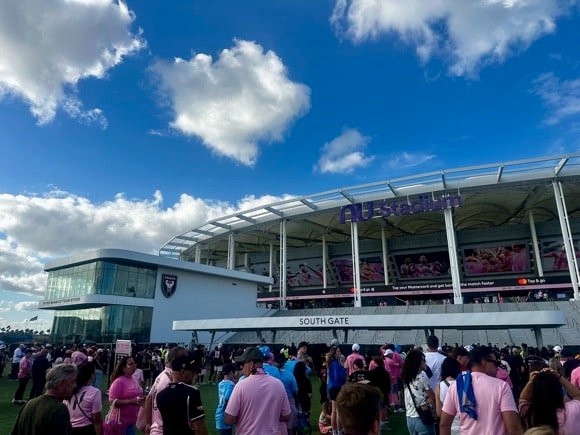 Nu Stadium/Joe Stubley