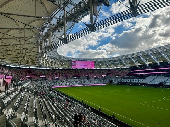 Nu Stadium/Joe Stubley