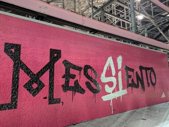 Messi mural/César Hernández