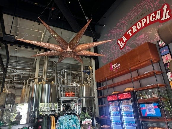 La Cervecería Tropical/Joe Stubley