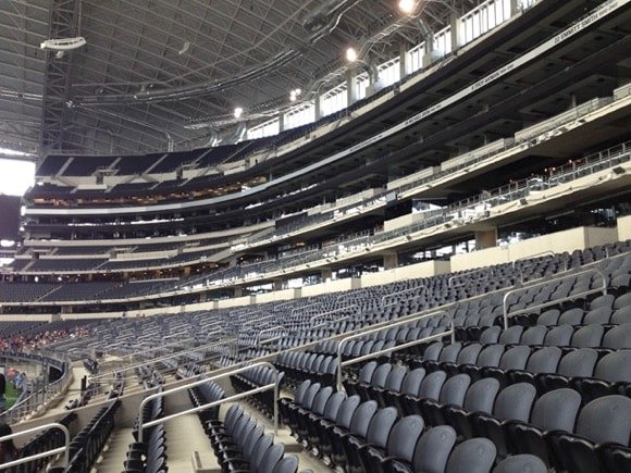 AT&T Stadium/Ian Thomson