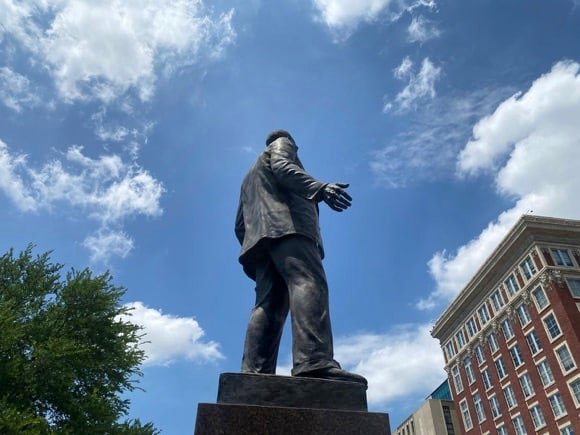 Dealey Plaza/Kate Carlisle