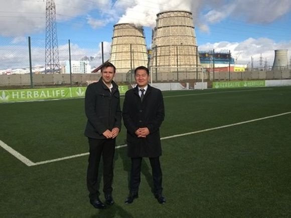Pre-match bantz at the Erchim stadium in Outer Mongolia/Paul Watson