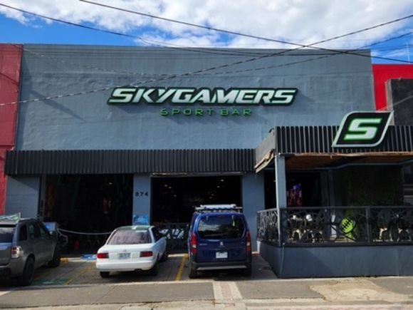 Sky Gamers Sport Bar/Stephen Woodman