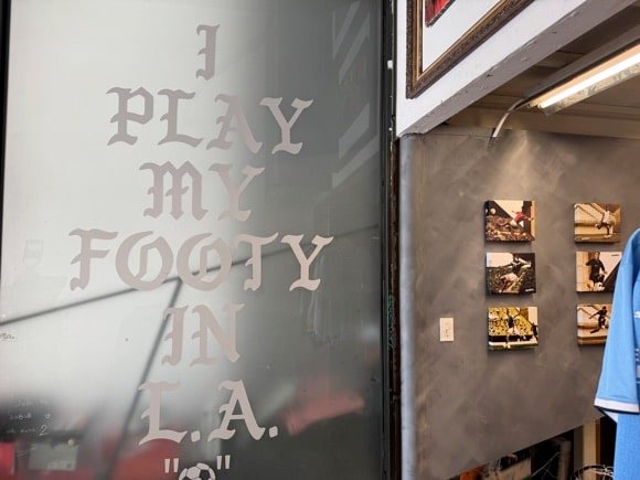 Football Boutique/Tony Pierce