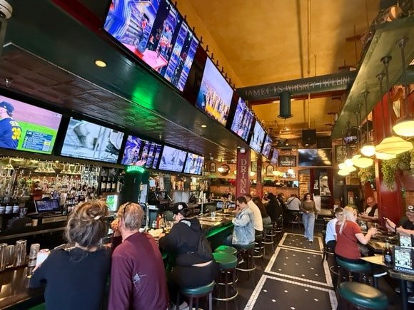 Jameson's Irish Pub/Tony Pierce