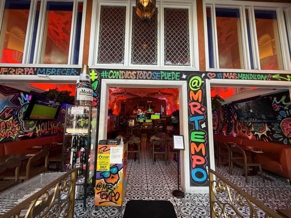 Mr Tempo Cantina/Tony Pierce
