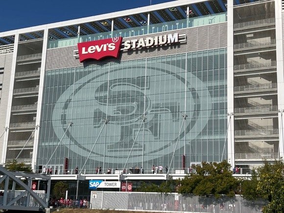 Levi's Stadium/Edward de la Fuente – itinerantfan.com
