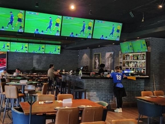 Strikers Sports Joint/Stephen Woodman