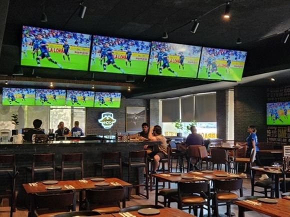Strikers Sports Joint/Stephen Woodman