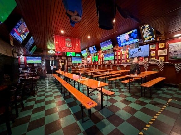 Kezar Pub/Craig Snelgrove