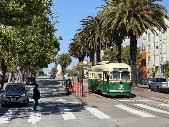 San Francisco street scene/Craig Snelgrove