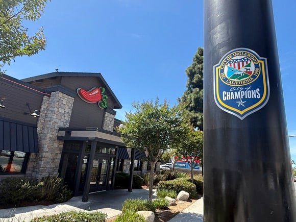 Chili's/Tony Pierce