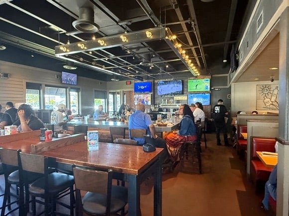 Chili's/Tony Pierce