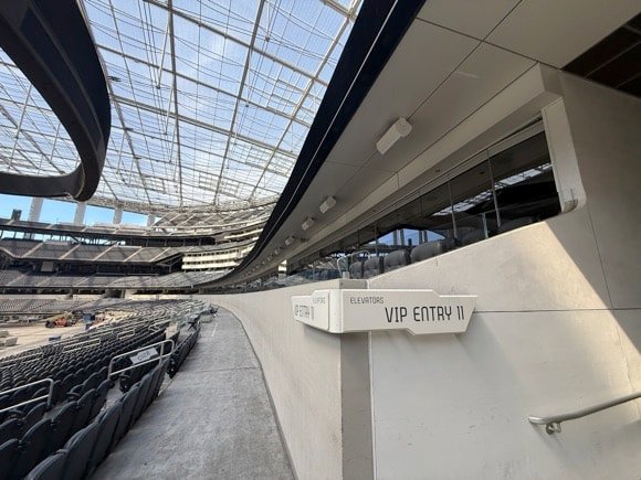 SoFi Stadium/Tony Pierce