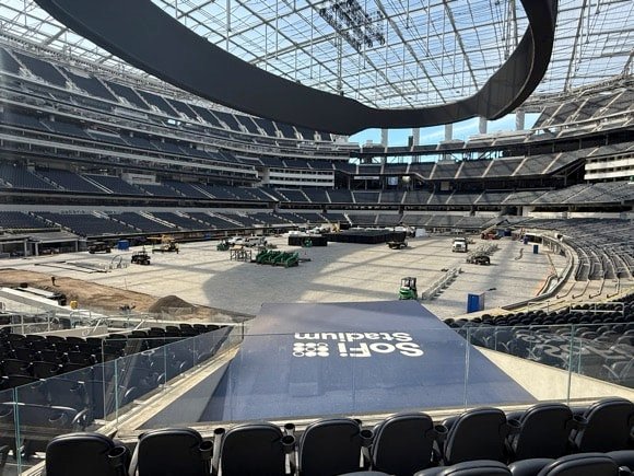 SoFi Stadium/Tony Pierce